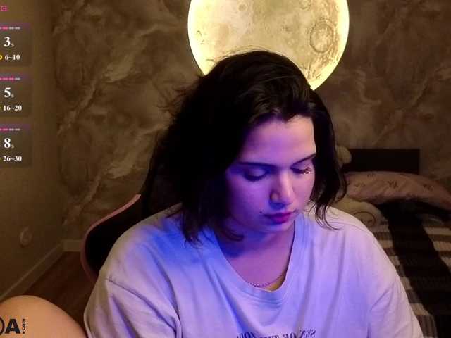 Vivien-Ross live cam preview