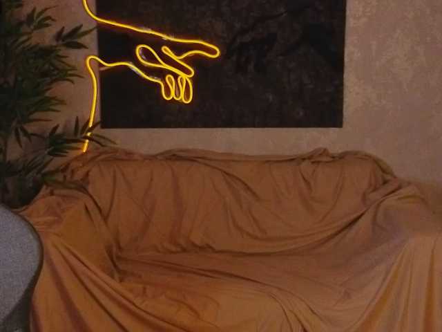 Vivien-Ross live cam on BongaCams