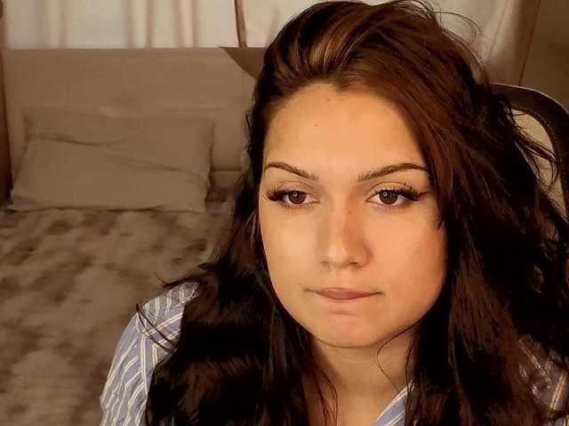 Vivien-Ross live cam on BongaCams