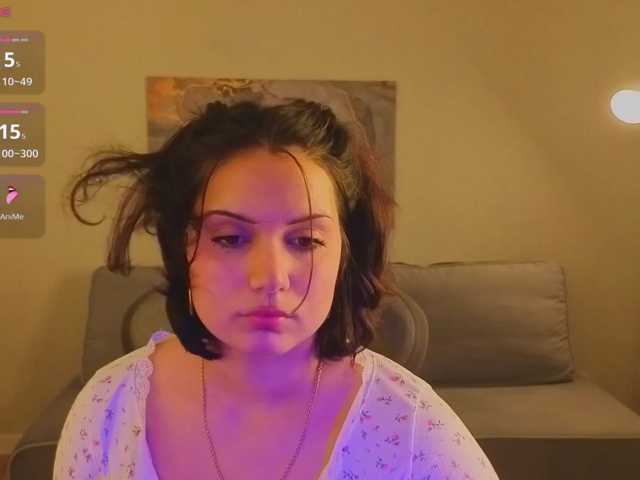 Vivien-Ross live cam