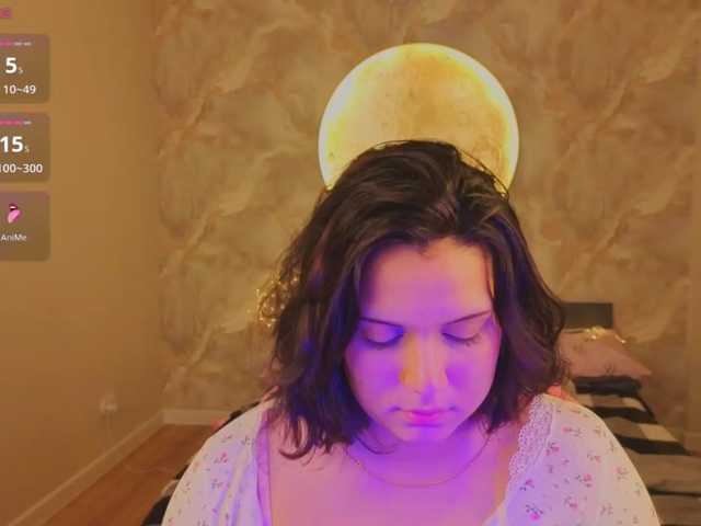 Vivien-Ross live cam preview