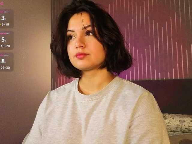 Vivien-Ross live cam on BongaCams