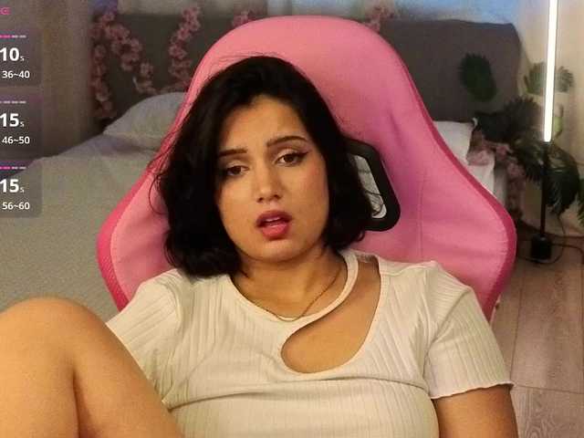 Vivien-Ross — live female cam