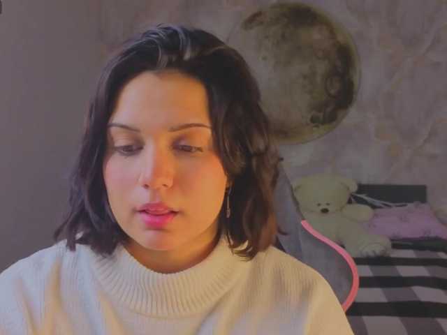 Vivien-Ross live cam preview