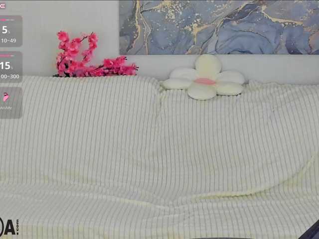 Vivien-Ross live cam on BongaCams