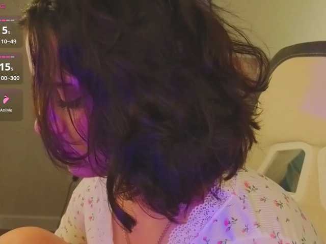 Vivien-Ross live cam preview