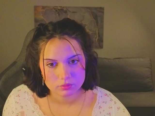 Vivien-Ross live cam on BongaCams