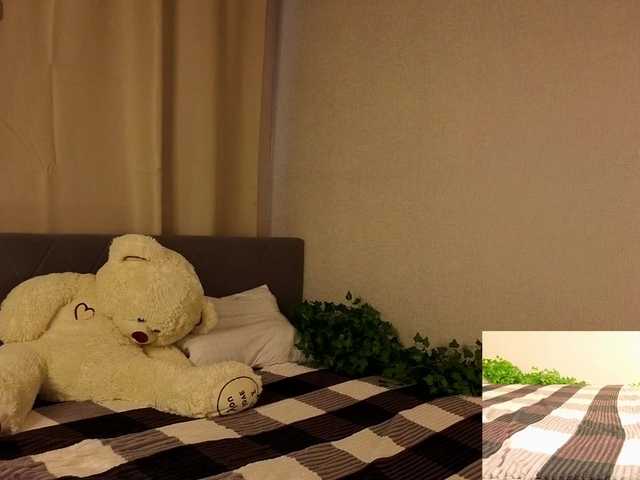 Vivien-Ross live cam on BongaCams