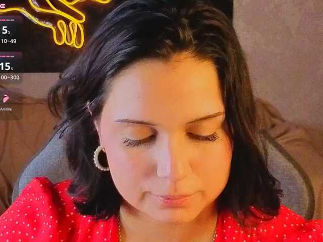Vivien-Ross live cam on BongaCams
