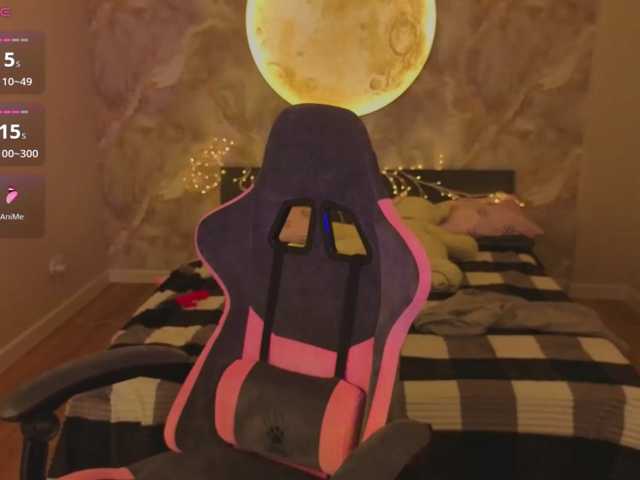 Vivien-Ross live cam on BongaCams