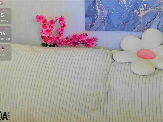 Vivien-Ross live cam on BongaCams