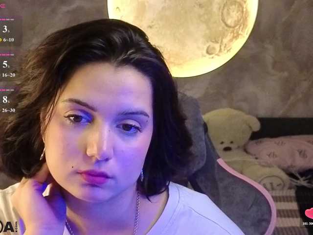 Vivien-Ross live cam preview