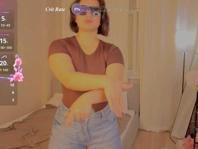 Vivien-Ross live cam on BongaCams