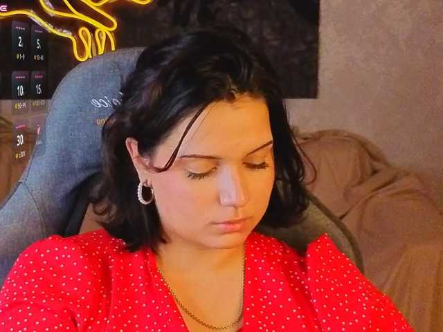 Vivien-Ross live cam on BongaCams