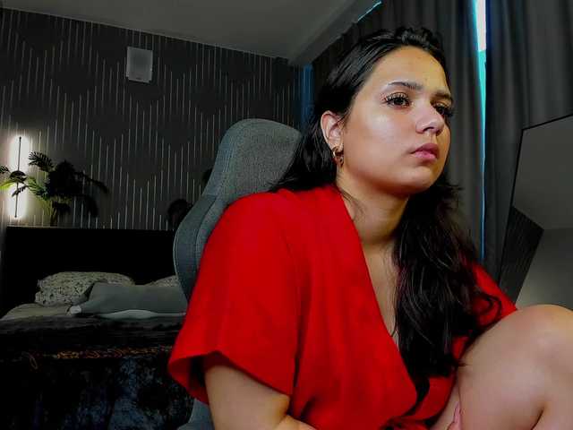 Vivien-Ross live cam on BongaCams