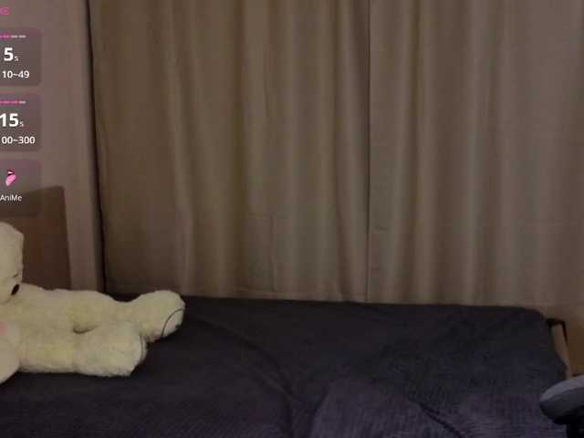 Vivien-Ross live cam on BongaCams