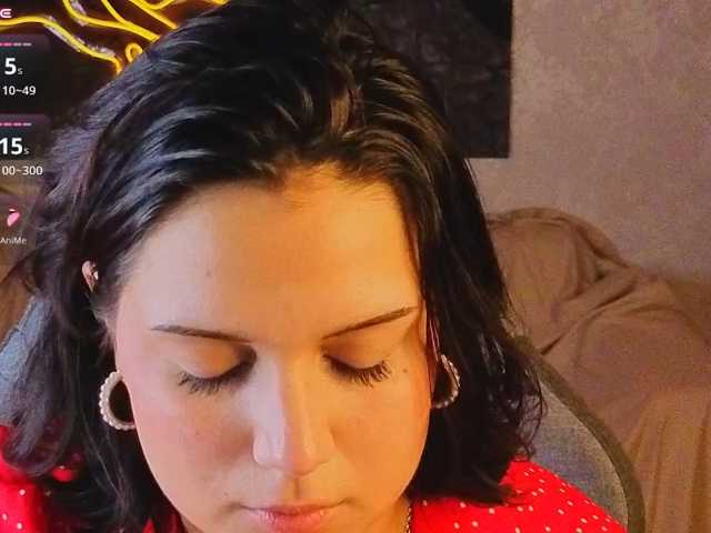 Vivien-Ross live cam on BongaCams