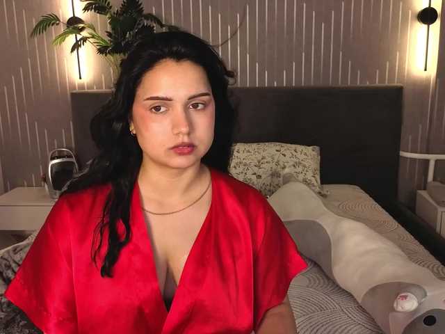 Vivien-Ross live cam on BongaCams
