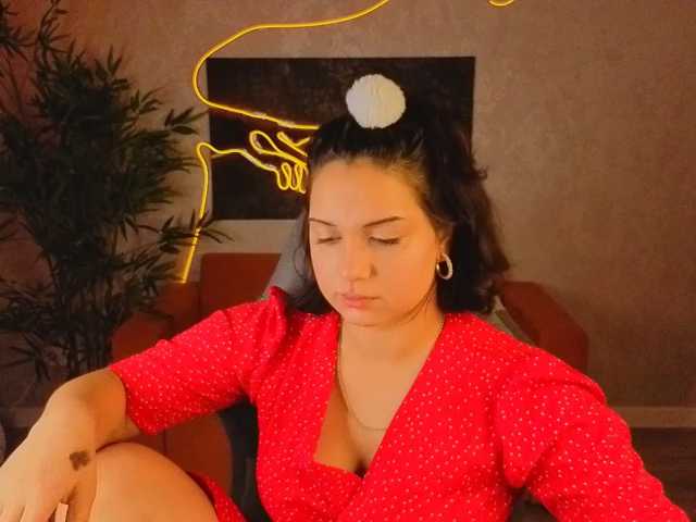 Vivien-Ross live cam on BongaCams