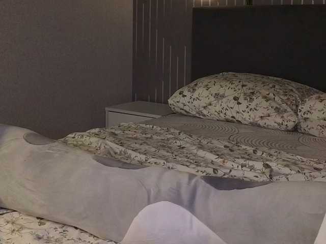 Vivien-Ross live cam on BongaCams