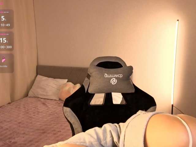 Vivien-Ross live cam on BongaCams