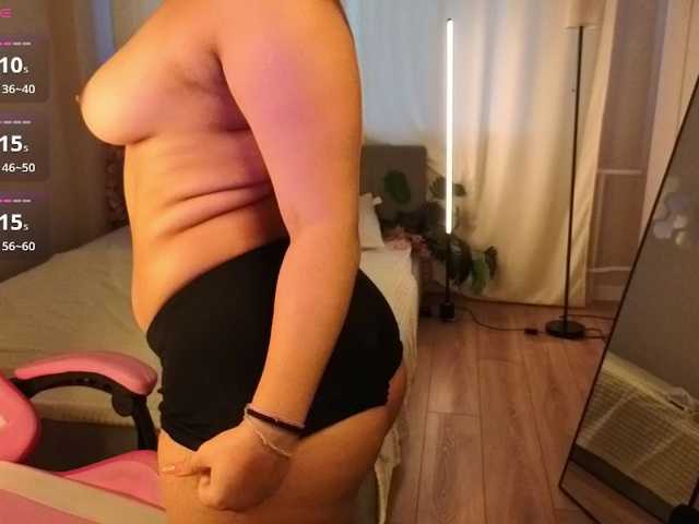 Vivien-Ross live cam on BongaCams