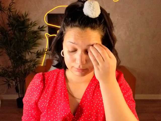 Vivien-Ross live cam on BongaCams