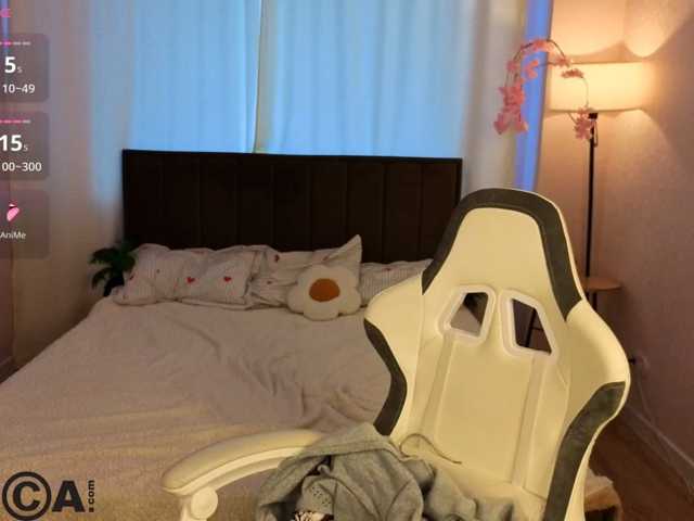 Vivien-Ross live cam on BongaCams