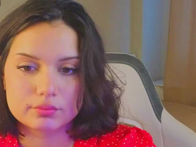 Vivien-Ross live cam on BongaCams
