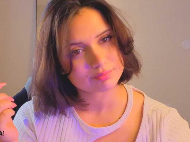 Vivien-Ross live cam on BongaCams
