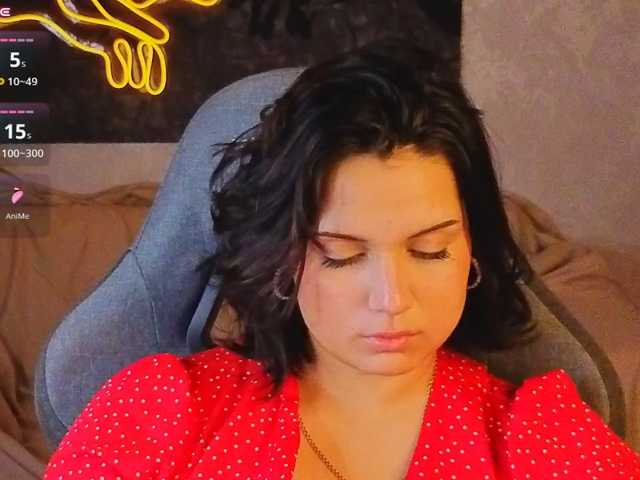 Vivien-Ross live cam on BongaCams