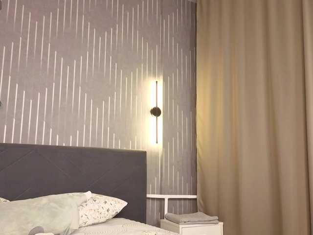 Vivien-Ross live cam on BongaCams