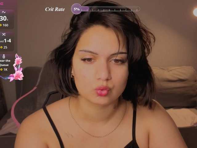 Vivien-Ross live cam on BongaCams