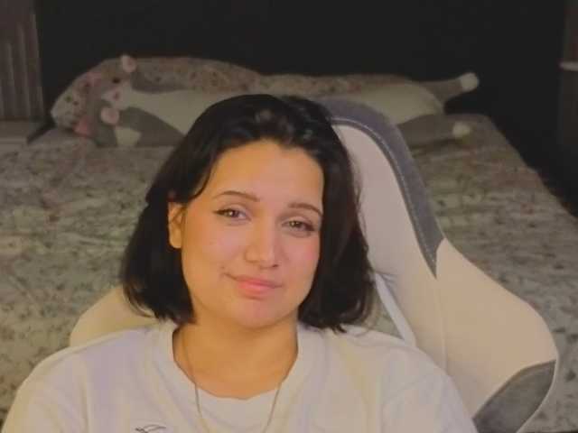 Vivien-Ross live cam on BongaCams