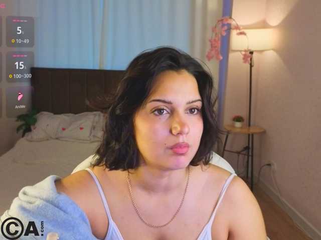 Vivien-Ross live cam on BongaCams