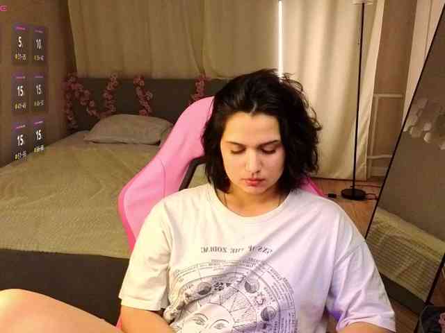 online nude chat room Vivien-Ross