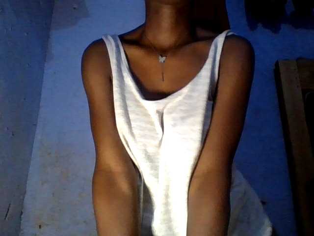 Hotpussy-1 live cam on BongaCams