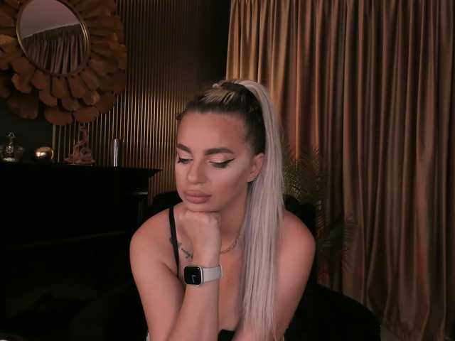 pearlplenty live sex show