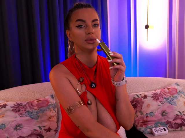 PearlPlenty live webcam show