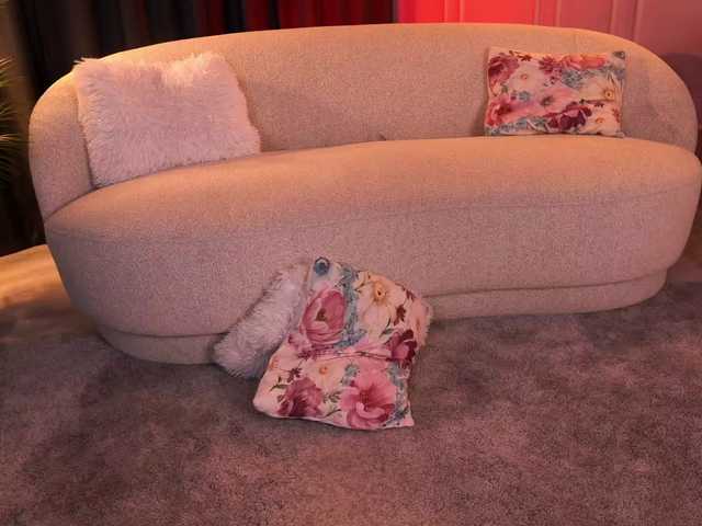 pearlplenty cam belle