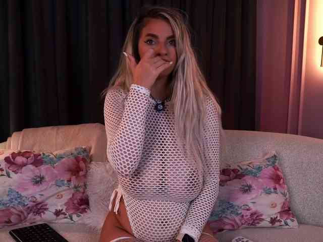 PearlPlenty webcam