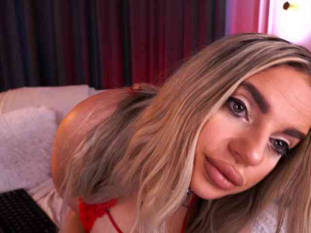 PearlPlenty webcam