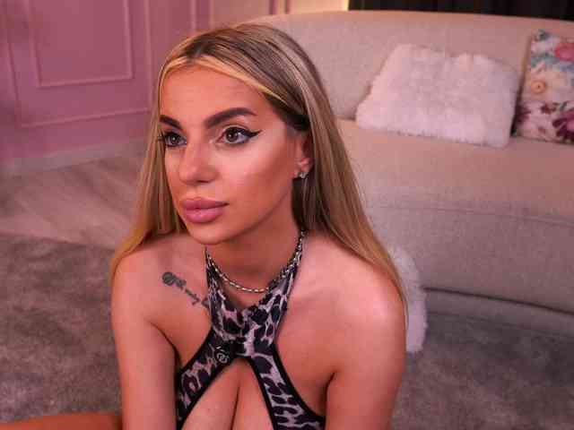 PearlPlenty webcam