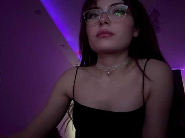  HoodKate chat room