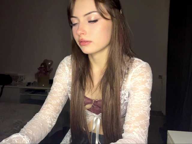 HoodKate live cam on BongaCams