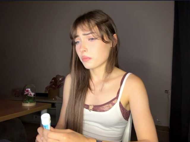 HoodKate live cam on BongaCams