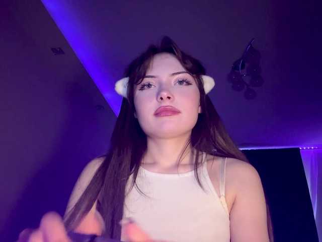 HoodKate live cam