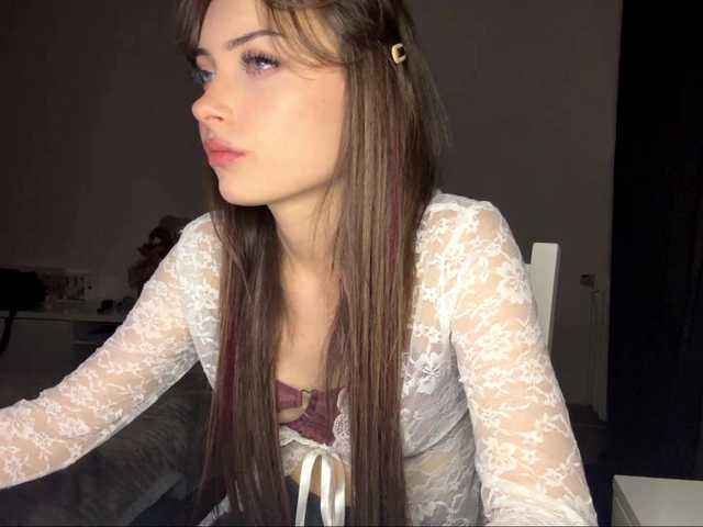 HoodKate live cam on BongaCams