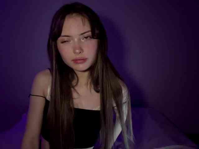 HoodKate webcam