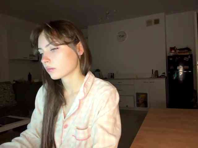 HoodKate webcam